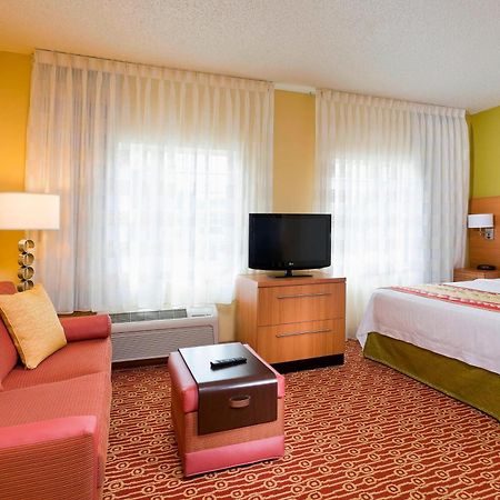 Towneplace Suites By Marriott Dallas Bedford Dış mekan fotoğraf