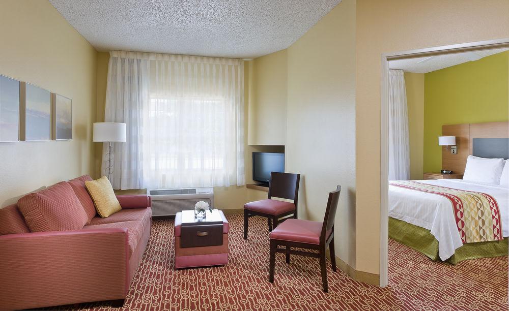 Towneplace Suites By Marriott Dallas Bedford Dış mekan fotoğraf