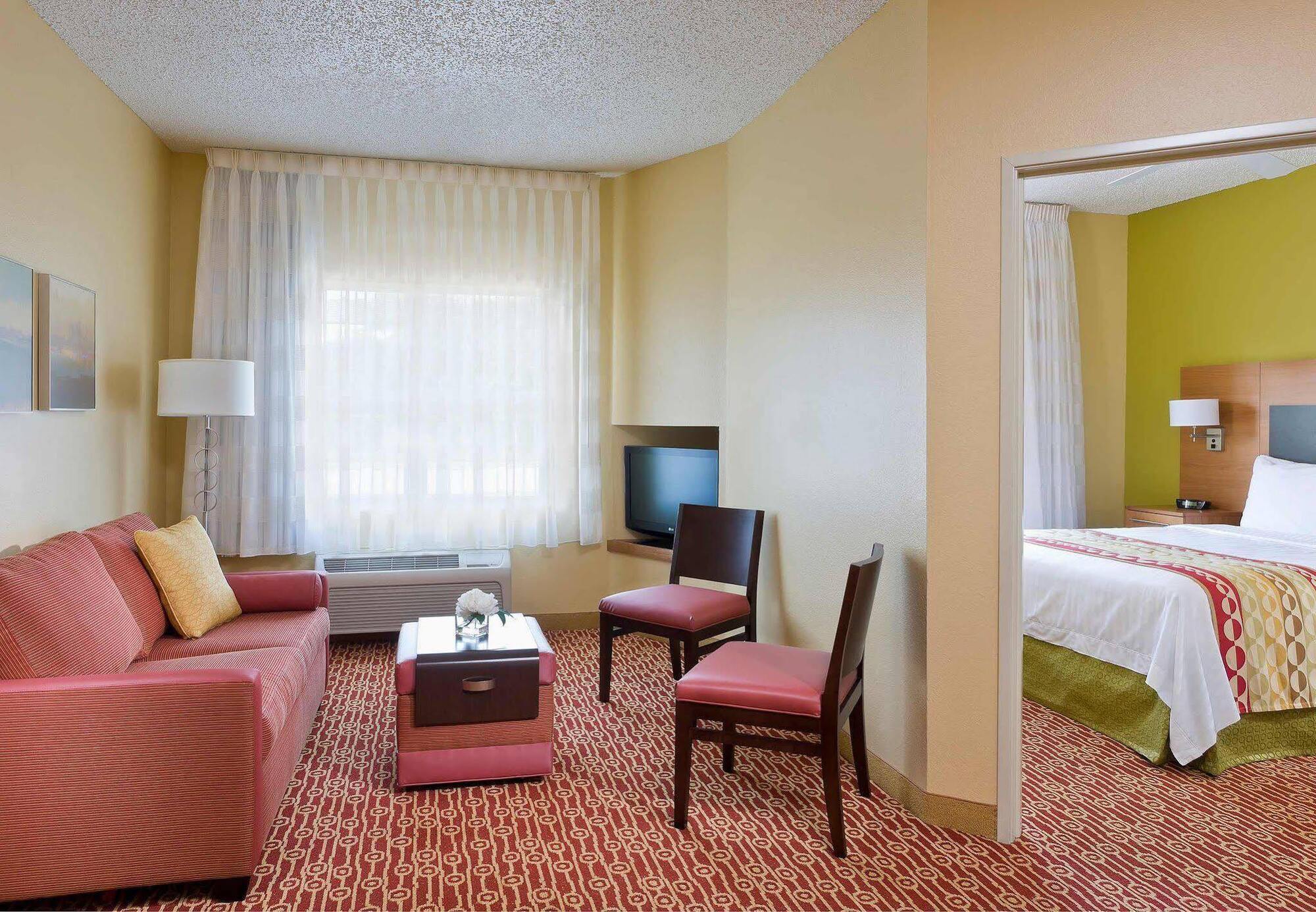 Towneplace Suites By Marriott Dallas Bedford Dış mekan fotoğraf